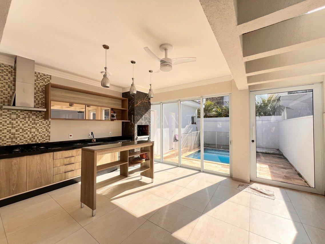 Casa com 3 dormitórios à venda,215 m² - Condomínio Mont Blanc - Sorocaba - SP Rua Antônio Annunciato Sorocaba - 