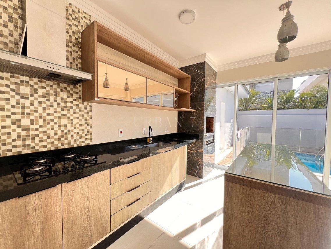 Casa com 3 dormitórios à venda,215 m² - Condomínio Mont Blanc - Sorocaba - SP Rua Antônio Annunciato Sorocaba - 