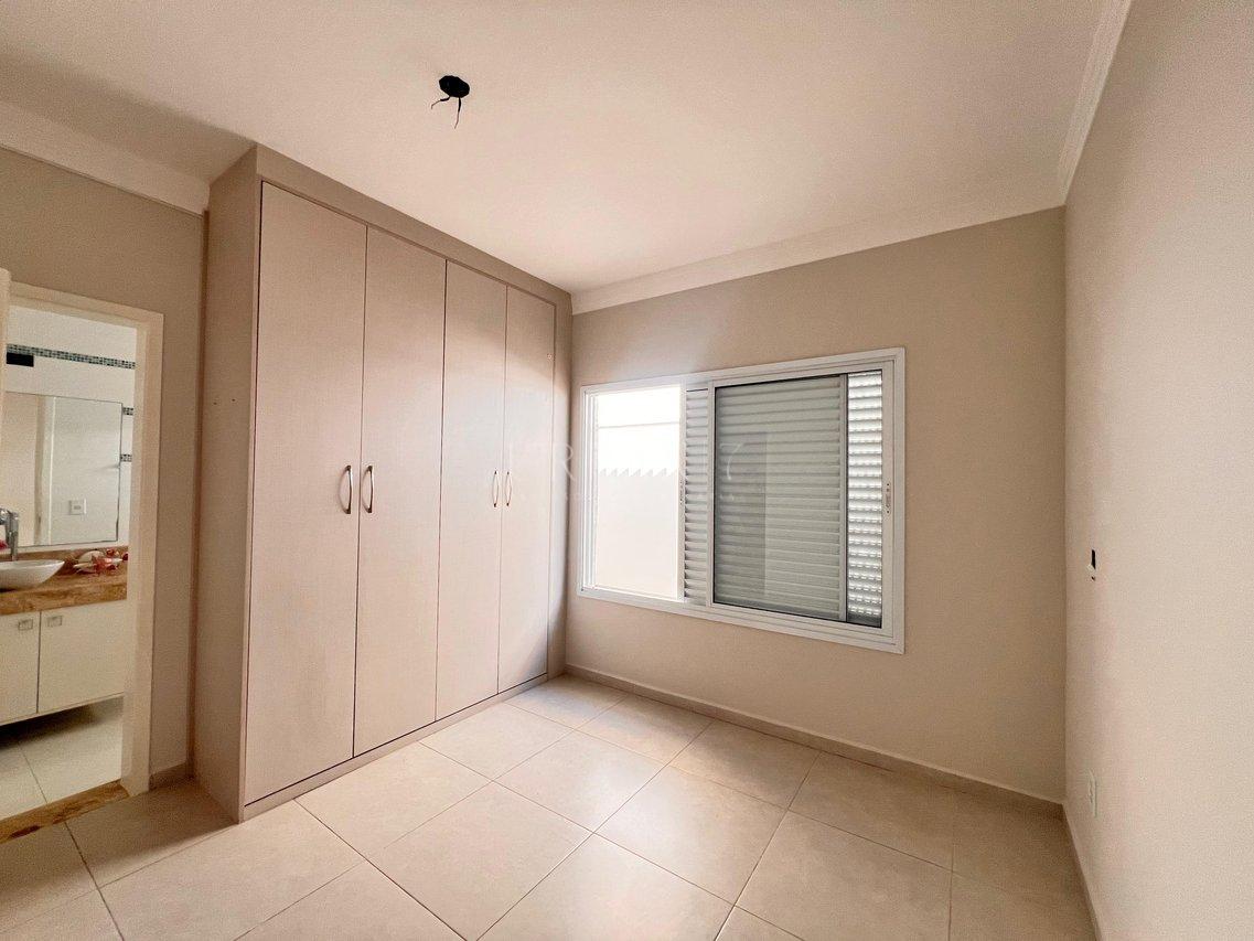 Casa com 3 dormitórios à venda,215 m² - Condomínio Mont Blanc - Sorocaba - SP Rua Antônio Annunciato Sorocaba - 