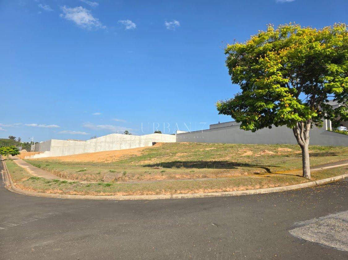 Terreno &agrave; venda,1144 m&sup2;- Condom&iacute;nio Saint Patrick - Sorocaba - SP Avenida Cannes Sorocaba - 