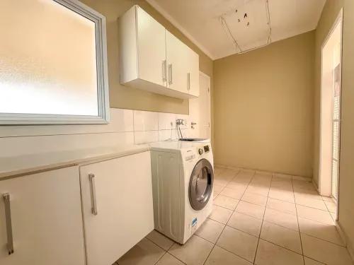 Casa com 3 dormitórios à venda,175 m² - Condomínio Villa Campolim - Sorocaba - SP Rua Antonio Perez Hernandez Sorocaba - 