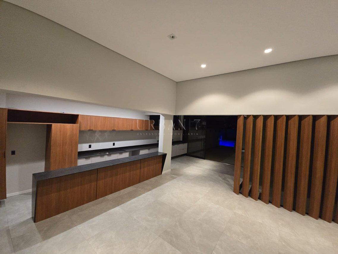 Casa com 4 dormitórios à venda,350 m² - Condomínio Chácara Ondina - Sorocaba - SP   Maria Hannickel Nascimento Sorocaba - 