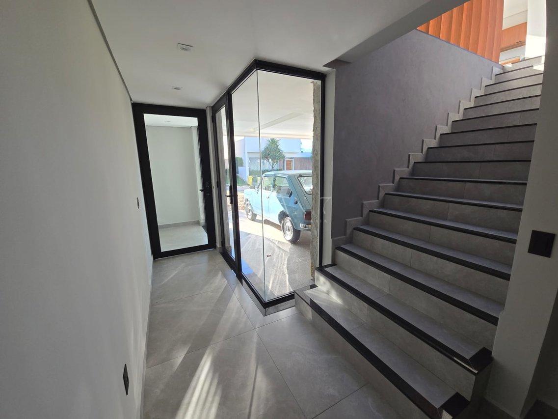 Casa com 4 dormitórios à venda,350 m² - Condomínio Chácara Ondina - Sorocaba - SP   Maria Hannickel Nascimento Sorocaba - 