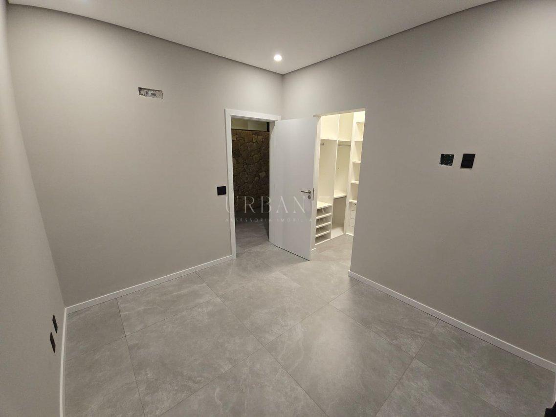 Casa com 4 dormitórios à venda,350 m² - Condomínio Chácara Ondina - Sorocaba - SP   Maria Hannickel Nascimento Sorocaba - 