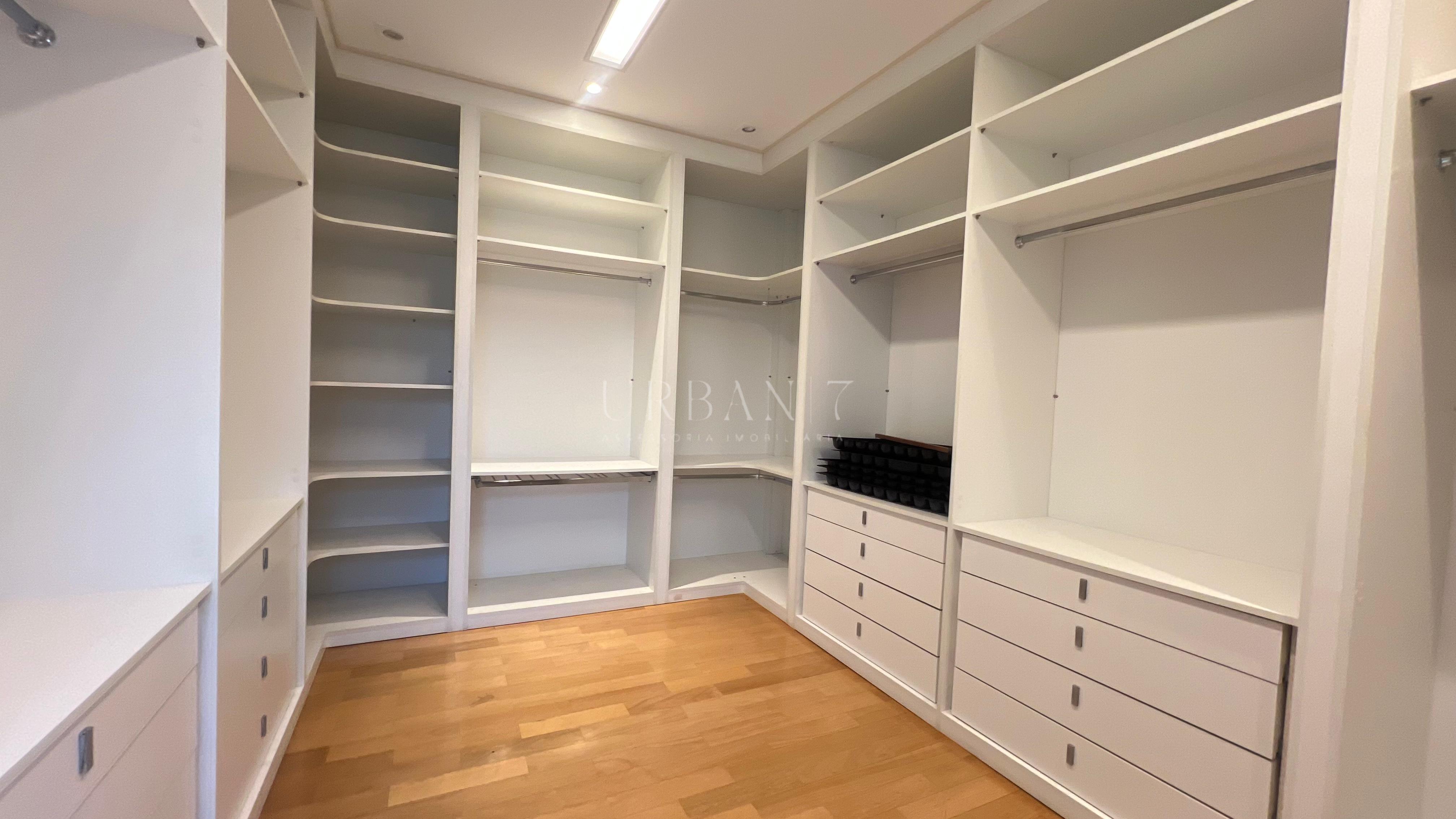 Casa com 4 dormit&oacute;rios &agrave; venda,450 m&sup2; - Condom&iacute;nio Sunset - Sorocaba - SP Avenida Professora Izoraida Marques Peres Sorocaba - 