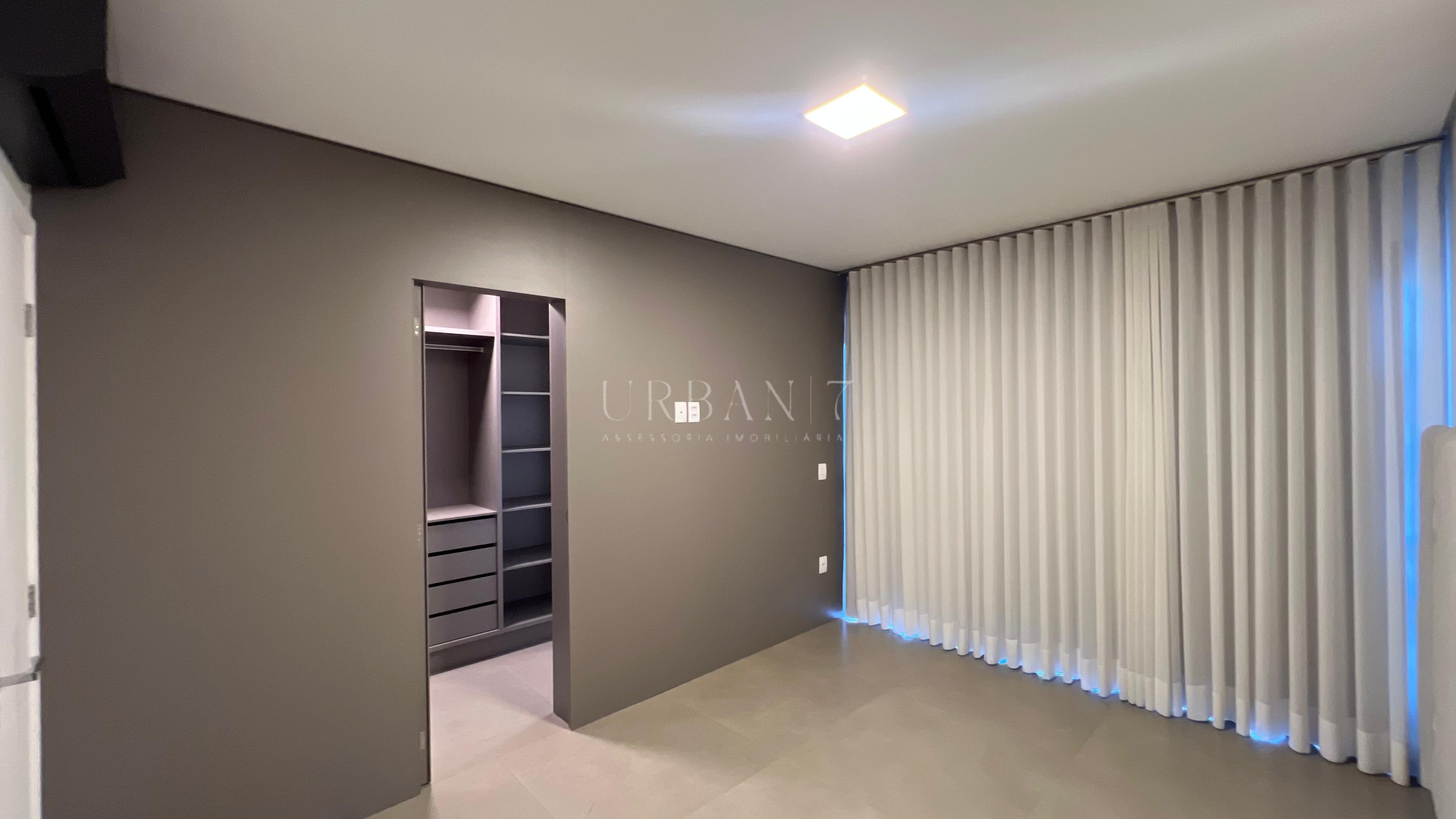Casa com 4 dormit&oacute;rios &agrave; venda,505 m&sup2; - Condom&iacute;nio Lago Azul Golfe Clube - Ara&ccedil;oiaba - SP Rodovia Raposo Tavares Araçoiaba da Serra - 