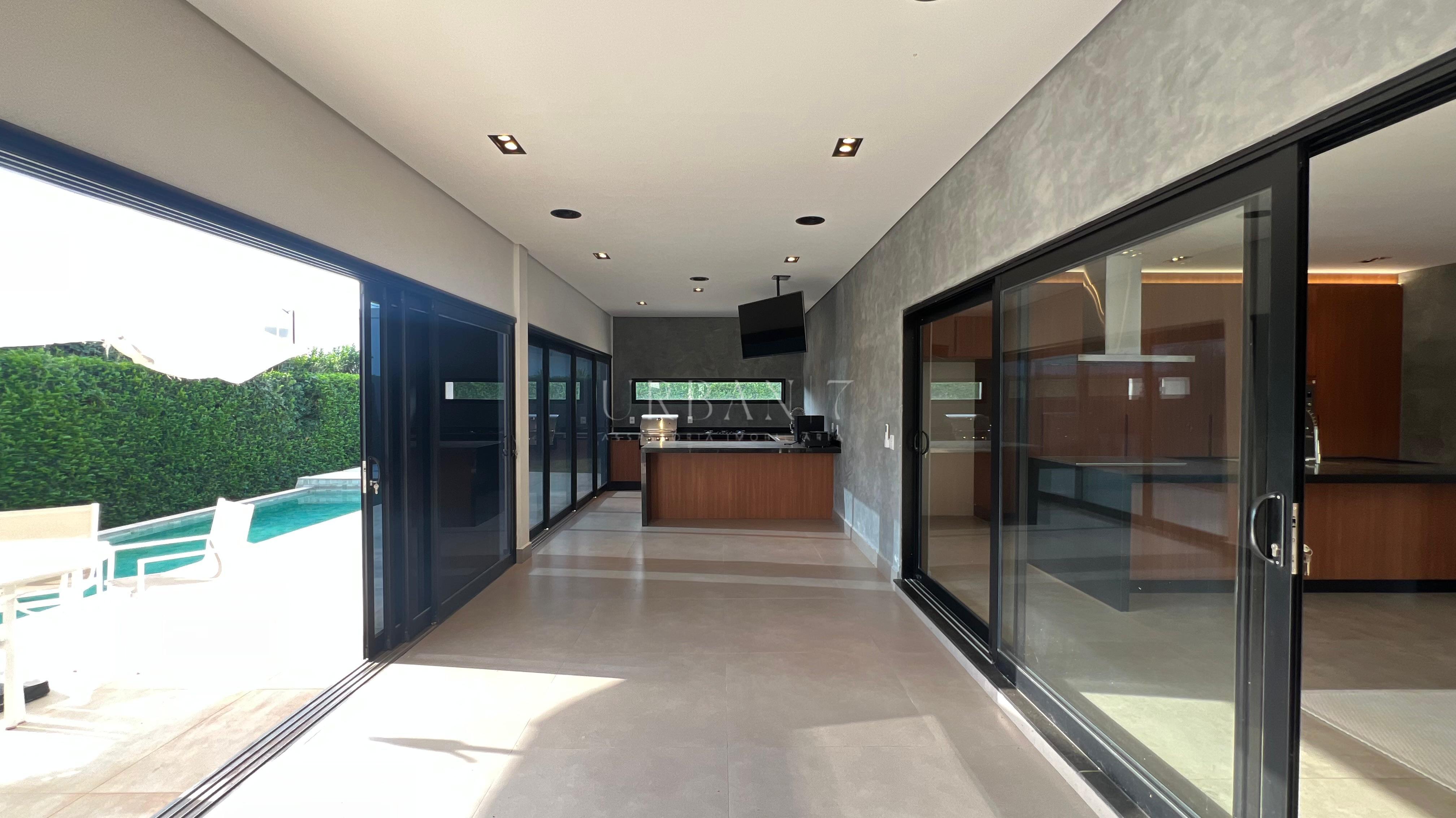 Casa com 4 dormit&oacute;rios &agrave; venda,505 m&sup2; - Condom&iacute;nio Lago Azul Golfe Clube - Ara&ccedil;oiaba - SP Rodovia Raposo Tavares Araçoiaba da Serra - 