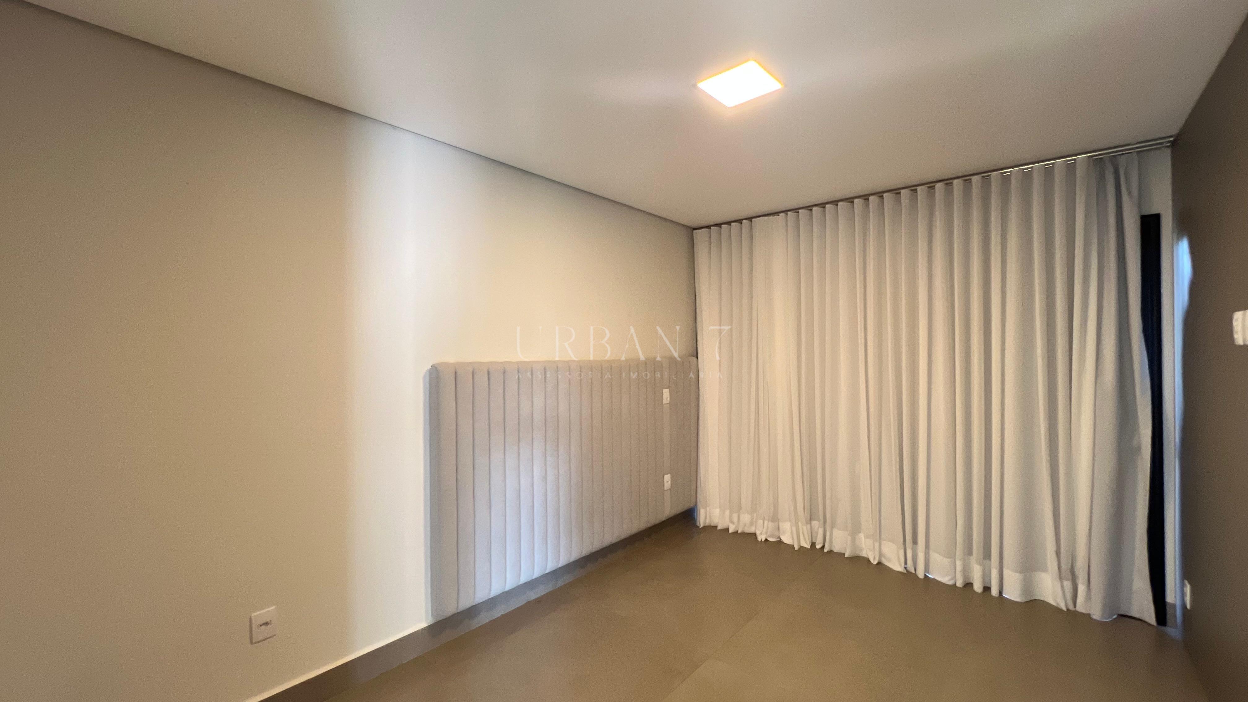 Casa com 4 dormit&oacute;rios &agrave; venda,505 m&sup2; - Condom&iacute;nio Lago Azul Golfe Clube - Ara&ccedil;oiaba - SP Rodovia Raposo Tavares Araçoiaba da Serra - 