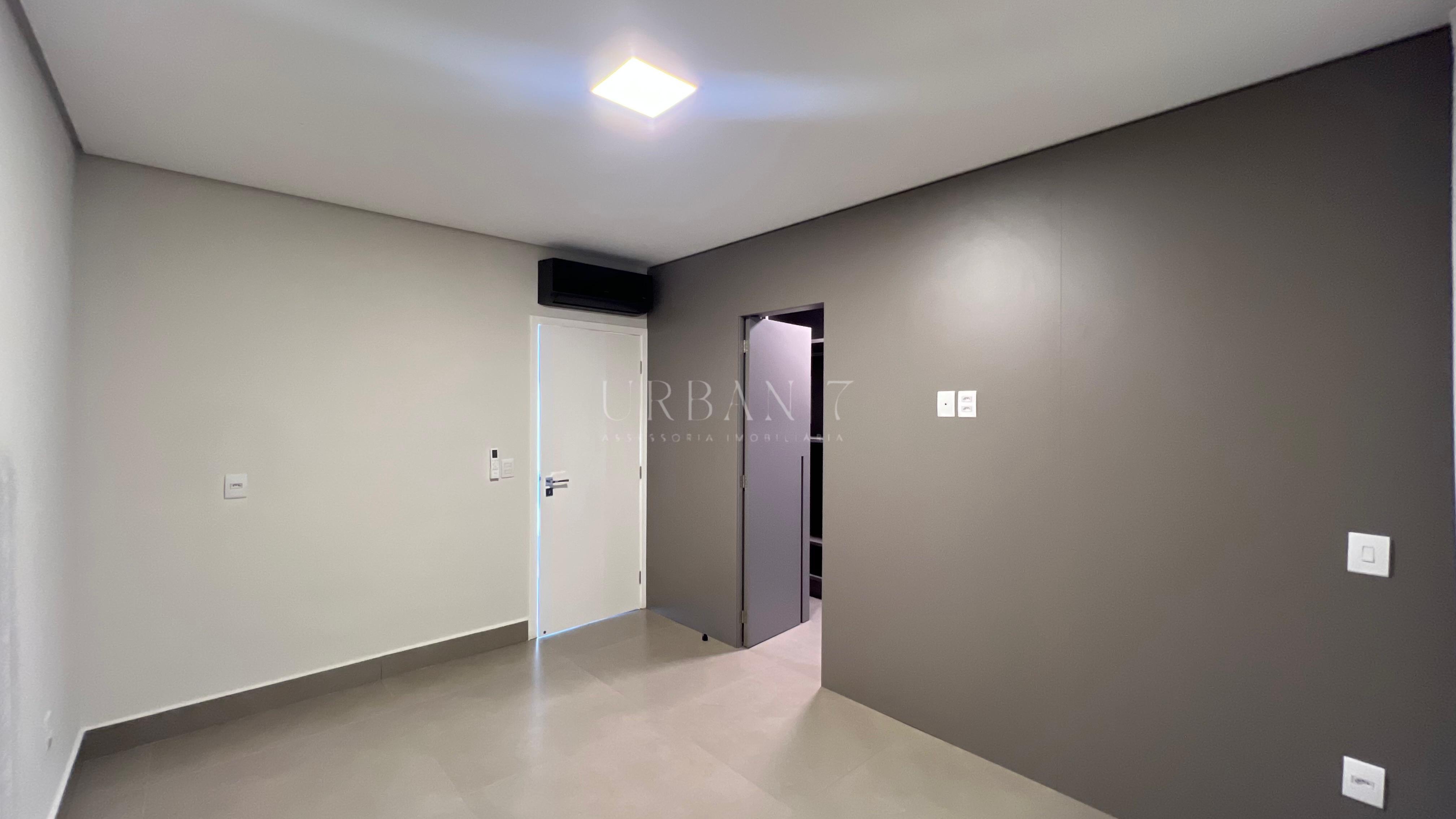 Casa com 4 dormit&oacute;rios &agrave; venda,505 m&sup2; - Condom&iacute;nio Lago Azul Golfe Clube - Ara&ccedil;oiaba - SP Rodovia Raposo Tavares Araçoiaba da Serra - 