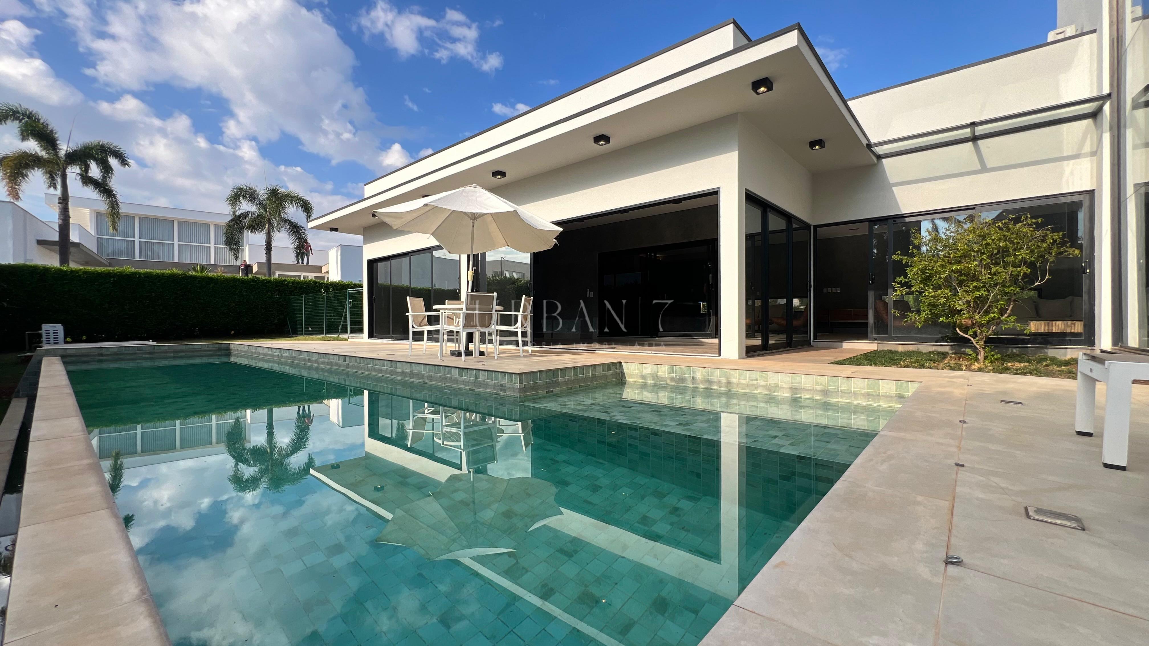 Casa com 4 dormit&oacute;rios &agrave; venda,505 m&sup2; - Condom&iacute;nio Lago Azul Golfe Clube - Ara&ccedil;oiaba - SP Rodovia Raposo Tavares Araçoiaba da Serra - 