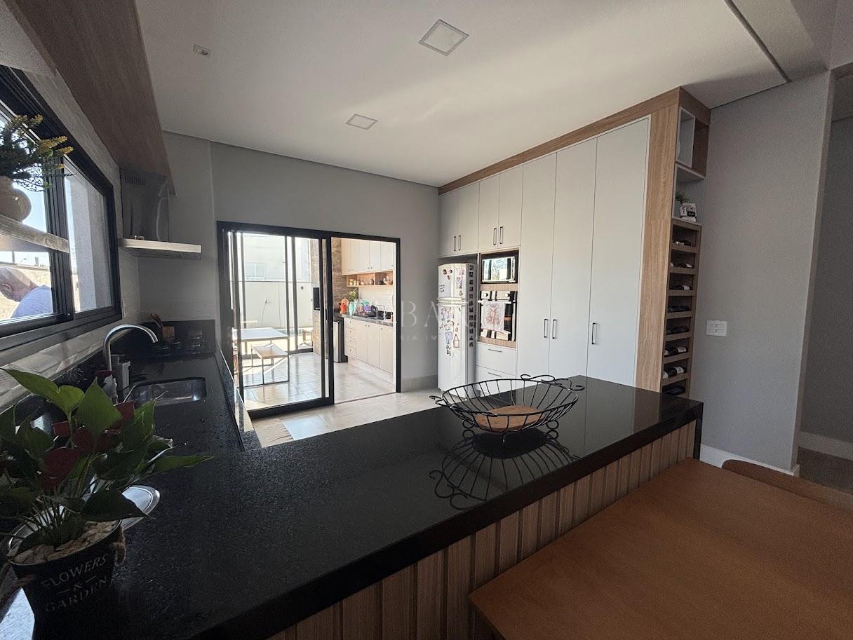 Casa com 3 dormit&oacute;rios &agrave; venda,194 m&sup2; - Condom&iacute;nio Villa Verona - Sorocaba - SP Avenida Paraná Sorocaba - 