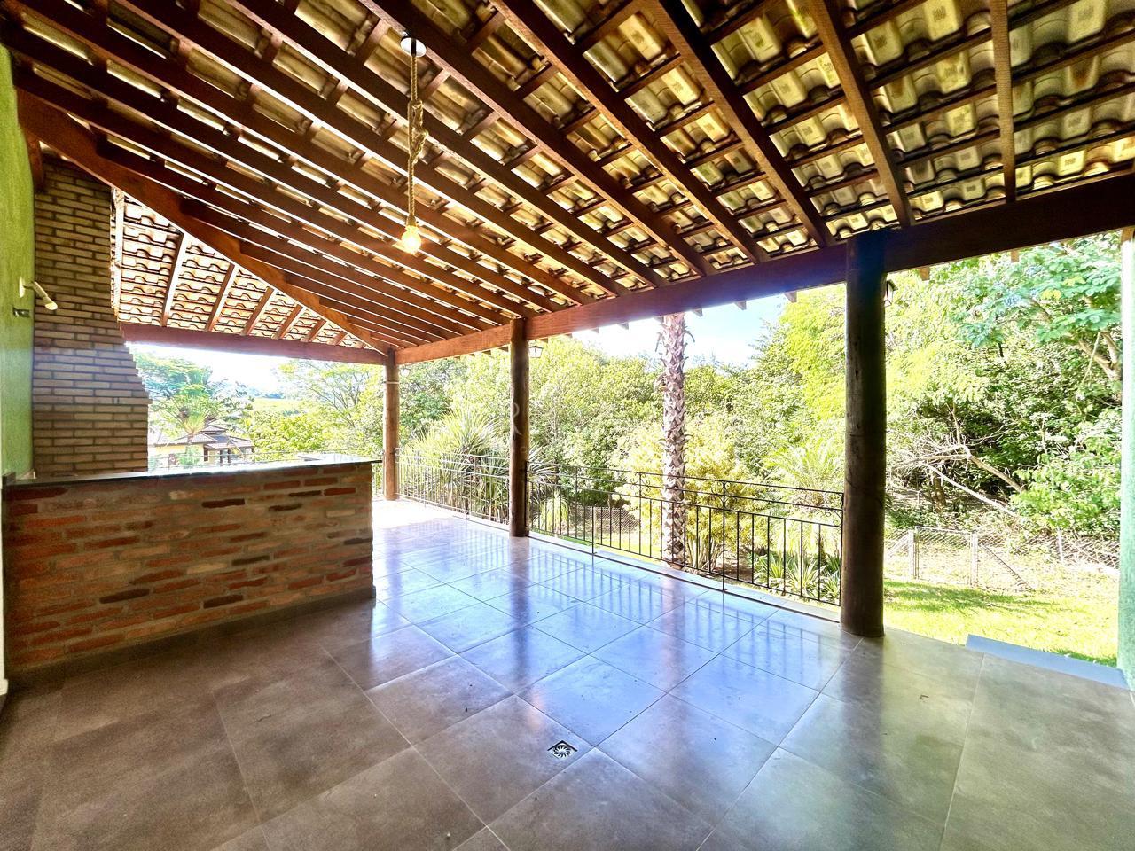 Casa com 3 dormit&oacute;rios,371 m&sup2; - Condom&iacute;nio Village Ipanema I - Ara&ccedil;oiaba - SP Estr. Fazenda Ipanema Araçoiaba da Serra - 