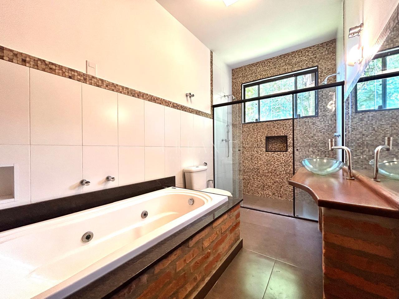 Casa com 3 dormit&oacute;rios,371 m&sup2; - Condom&iacute;nio Village Ipanema I - Ara&ccedil;oiaba - SP Estr. Fazenda Ipanema Araçoiaba da Serra - 