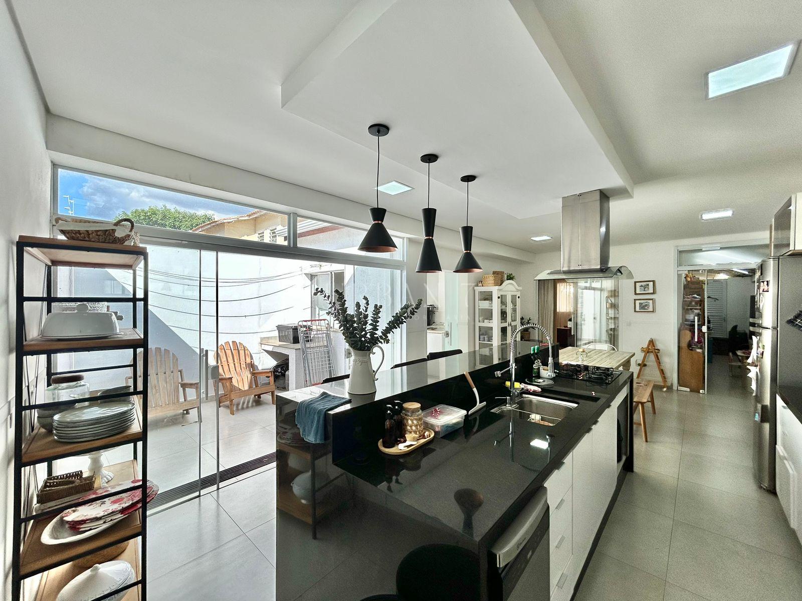 Casa com 4 dormit&oacute;rios &agrave; venda,120 m&sup2; - Condom&iacute;nio Village Salermo - Sorocaba - SP Avenida Adolpho Massaglia Sorocaba - 