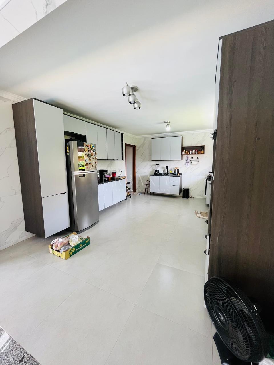 Casa com 3 dormit&oacute;rios &agrave; venda,370 m&sup2; - Condom&iacute;nio Vale do Lago - Sorocaba - SP Rodovia Emerenciano Prestes de Barros Sorocaba - 