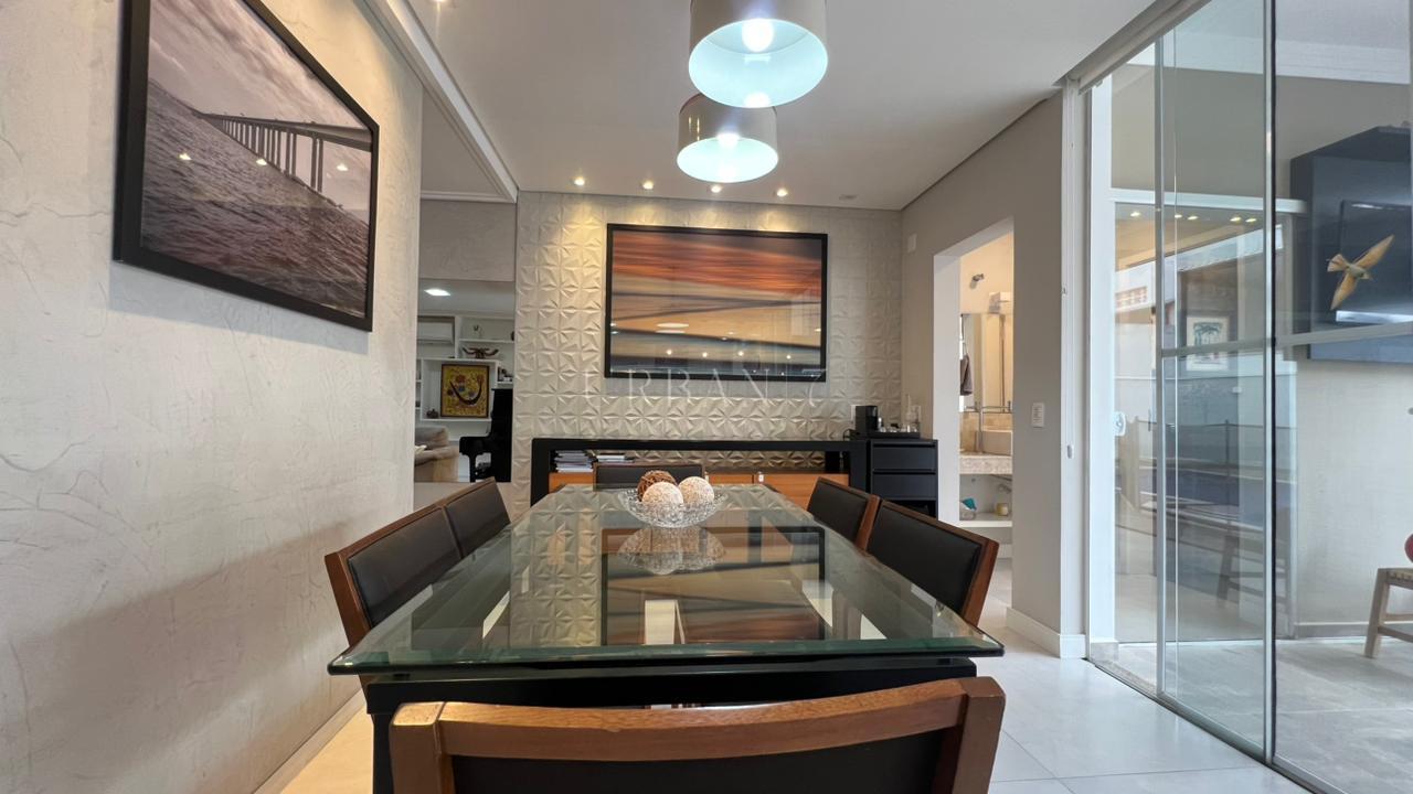 Casa com 3 dormit&oacute;rios &agrave; venda,246m&sup2; - Condom&iacute;nio Belvedere II - Votorantim - SP Avenida Rogério Cassola Votorantim - 