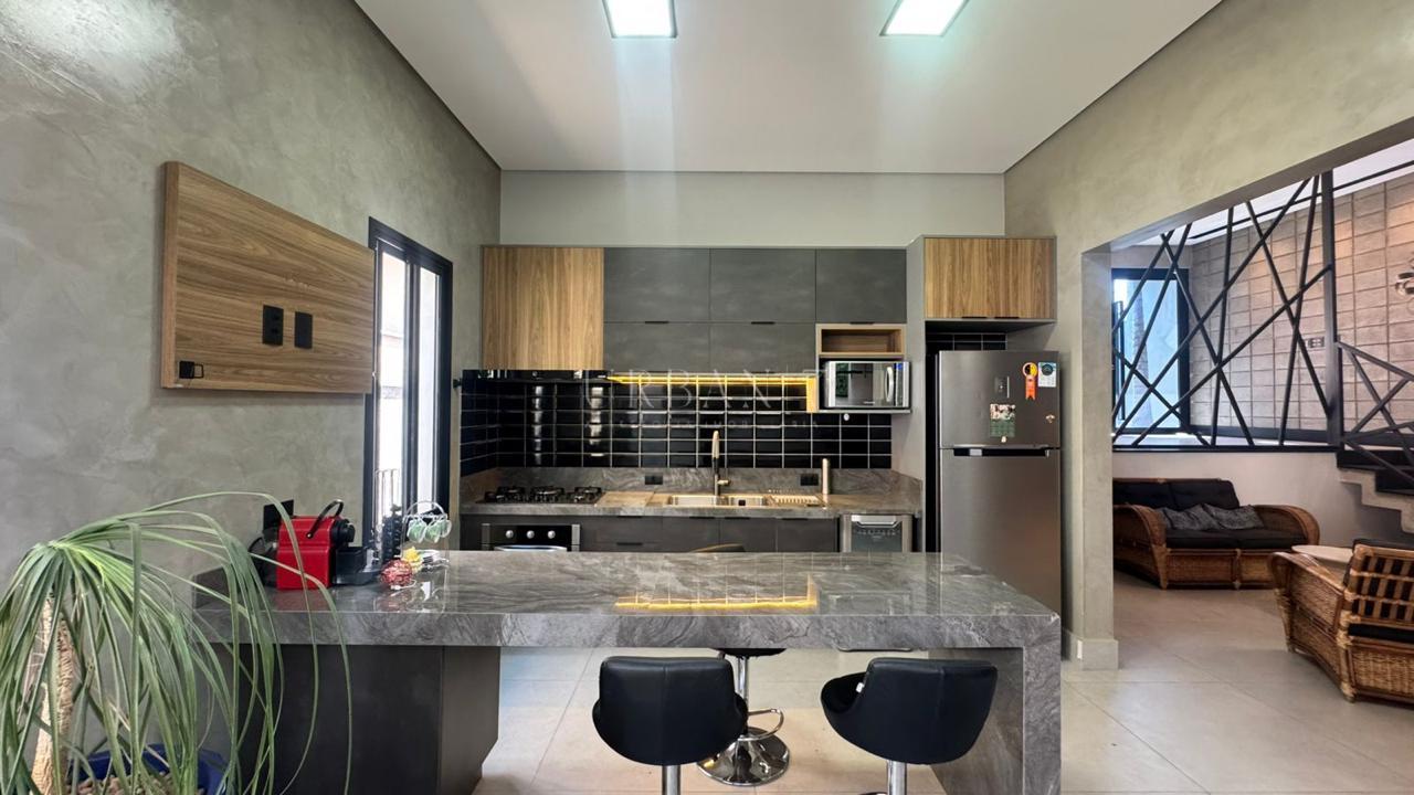 Casa com 3 dormit&oacute;rios,250m&sup2; - Condom&iacute;nio Mont Blanc - Sorocaba - SP Rua Antônio Annunciato Sorocaba - 
