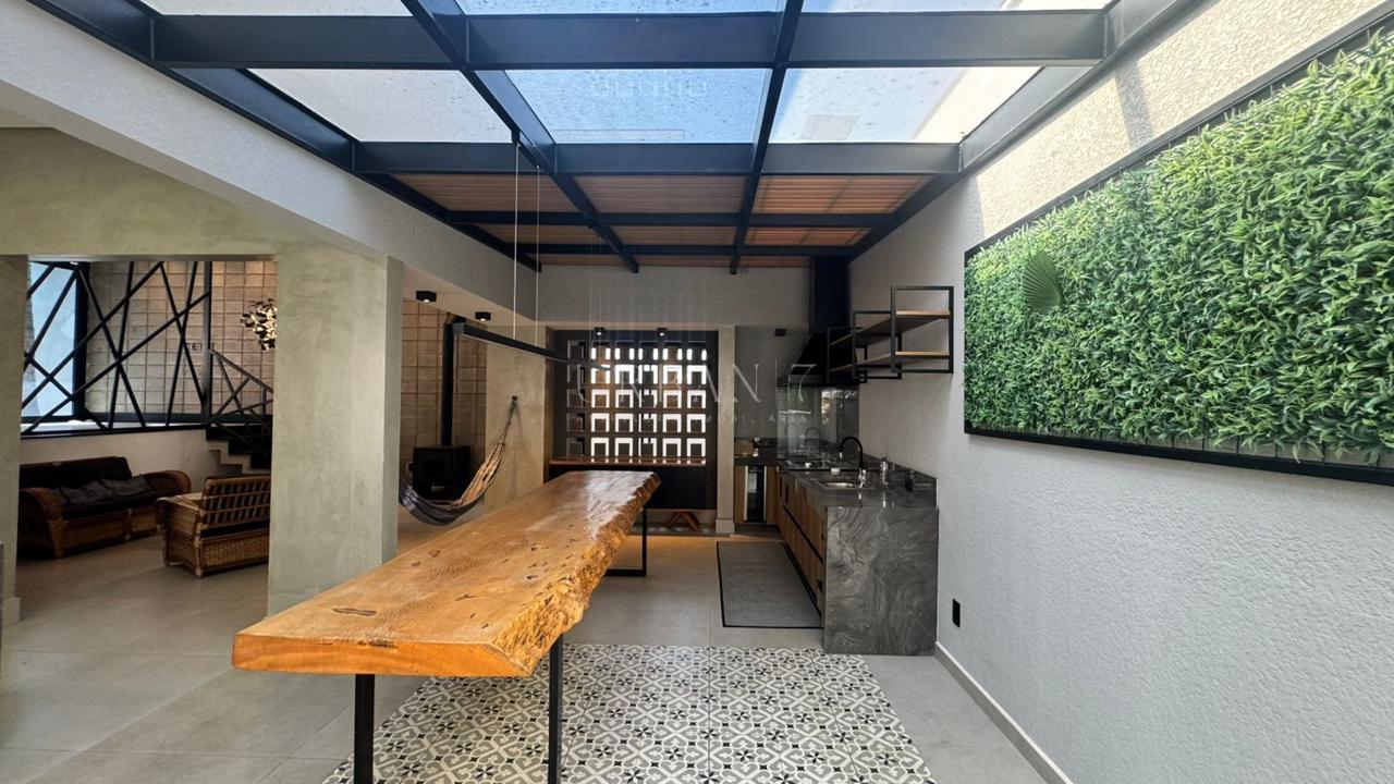 Casa com 3 dormit&oacute;rios &agrave; venda,250 m&sup2; - Condom&iacute;nio Mont Blanc - Sorocaba - SP Rua Antônio Annunciato Sorocaba - 