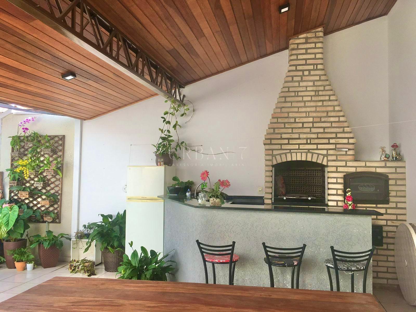 Casa com 3 dormit&oacute;rios,190 m&sup2; - Condom&iacute;nio Tropeiros - Sorocaba - SP Rua Samie Sayeg Sorocaba - 
