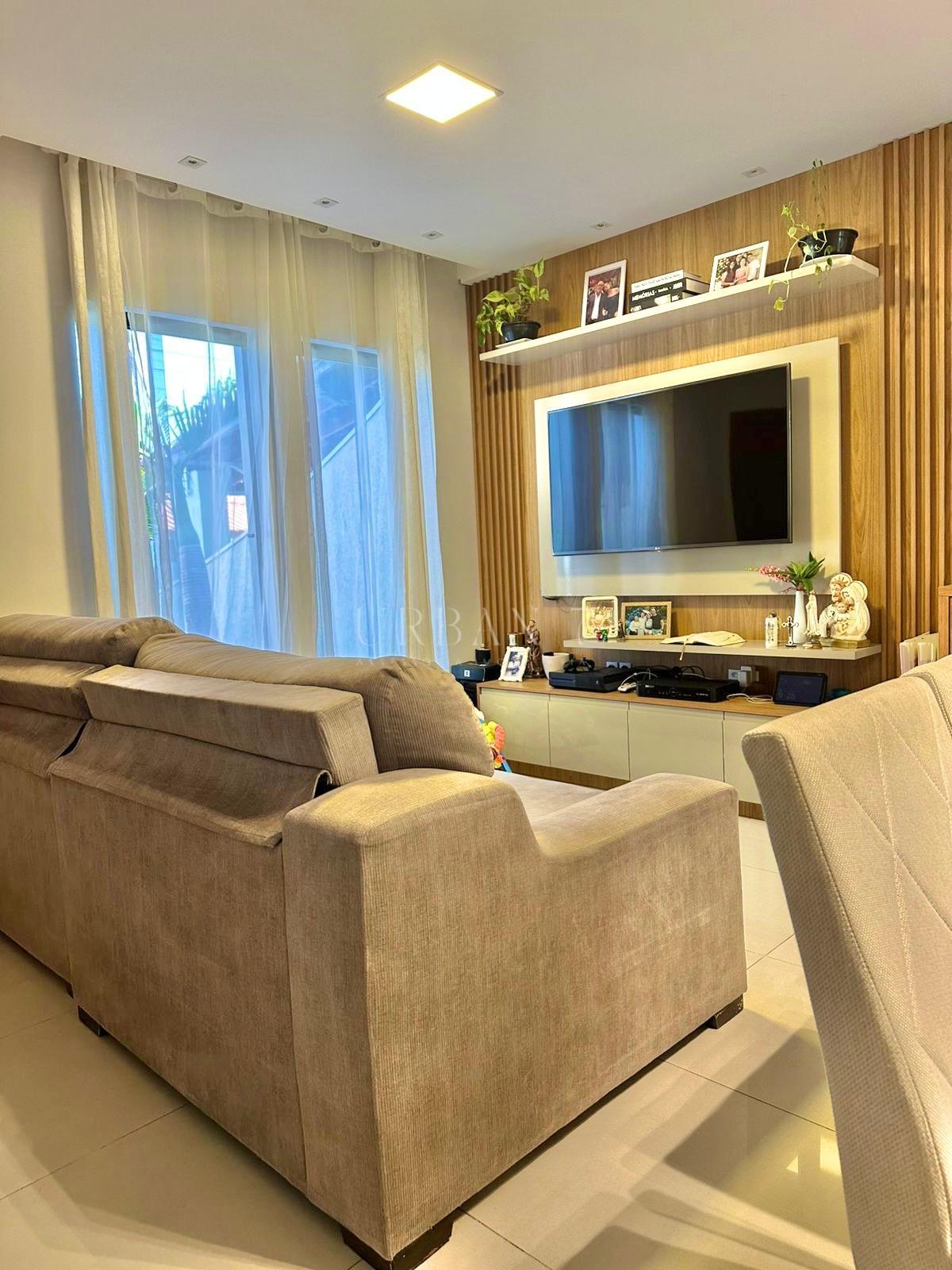 Casa com 3 dormit&oacute;rios,190 m&sup2; - Condom&iacute;nio Tropeiros - Sorocaba - SP Rua Samie Sayeg Sorocaba - 