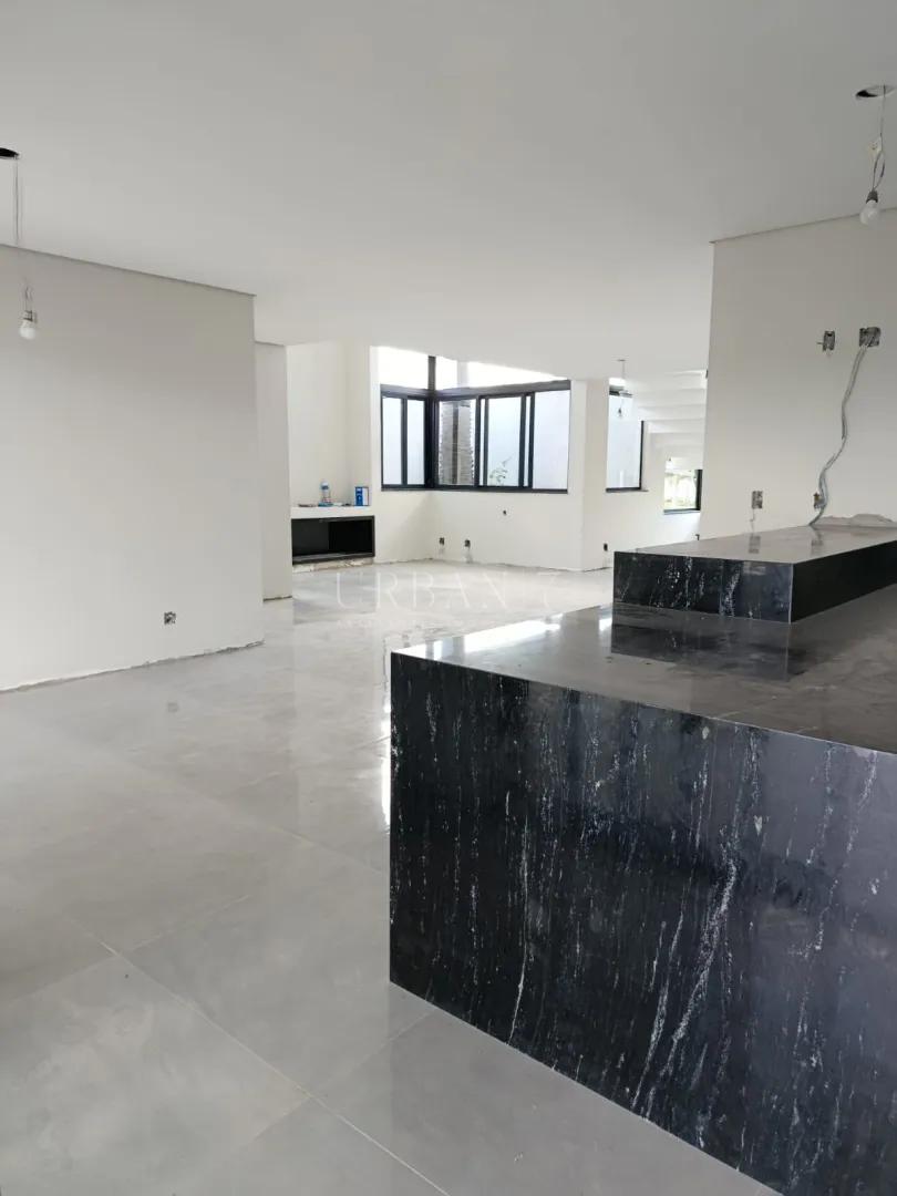Casa com 3 dormit&oacute;rios &agrave; venda,680 m&sup2; - Condom&iacute;nio Saint Charbel - Ara&ccedil;oiaba - SP  Araçoiaba da Serra - 