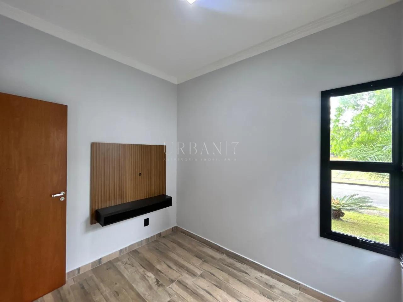 Casa com 4 dormit&oacute;rios,225 m&sup2; -  Alphaville Nova Esplanada III - Votorantim - SP  Votorantim - 