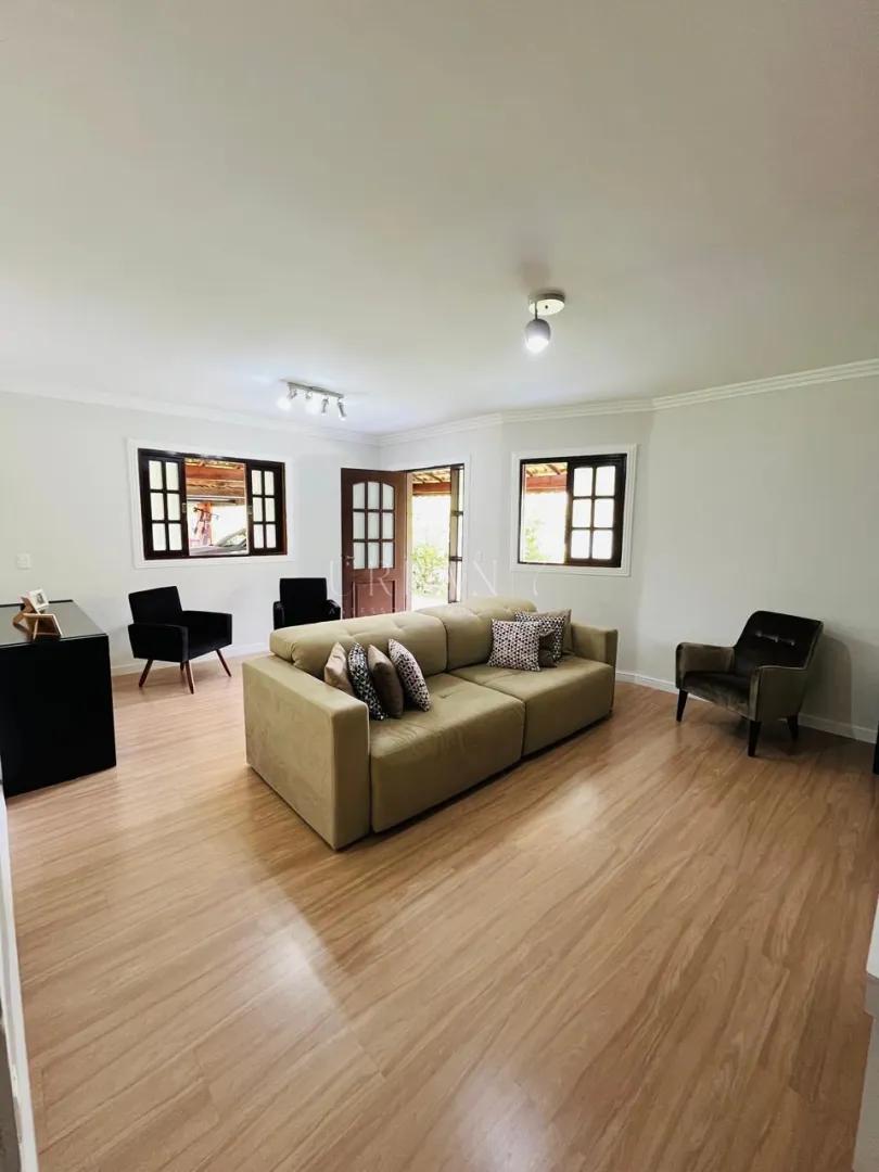 Casa com 3 dormit&oacute;rios,370 m&sup2; - Condom&iacute;nio Vale do Lago - Sorocaba - SP Rodovia Emerenciano Prestes de Barros Sorocaba - 