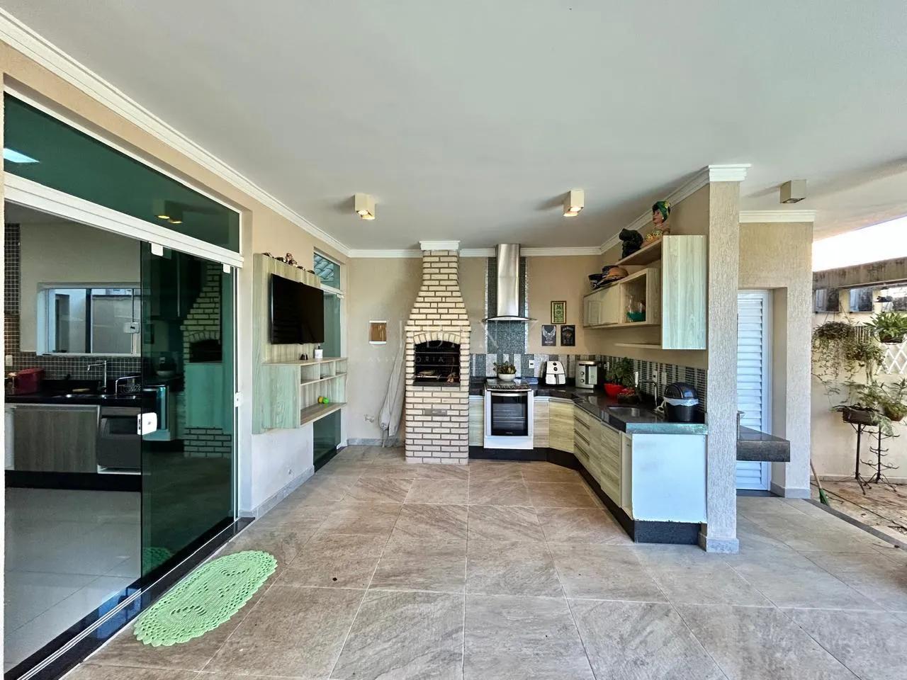 Casa com 3 dormit&oacute;rios,267 m&sup2; - Condom&iacute;nio Vila Azul - Sorocaba - SP Avenida Três de Março Sorocaba - 