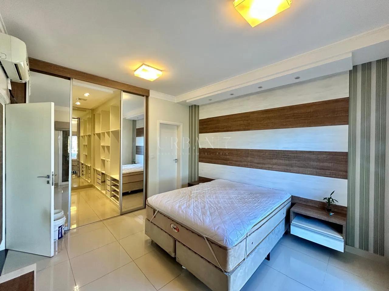 Casa com 3 dormit&oacute;rios,267 m&sup2; - Condom&iacute;nio Vila Azul - Sorocaba - SP Avenida Três de Março Sorocaba - 