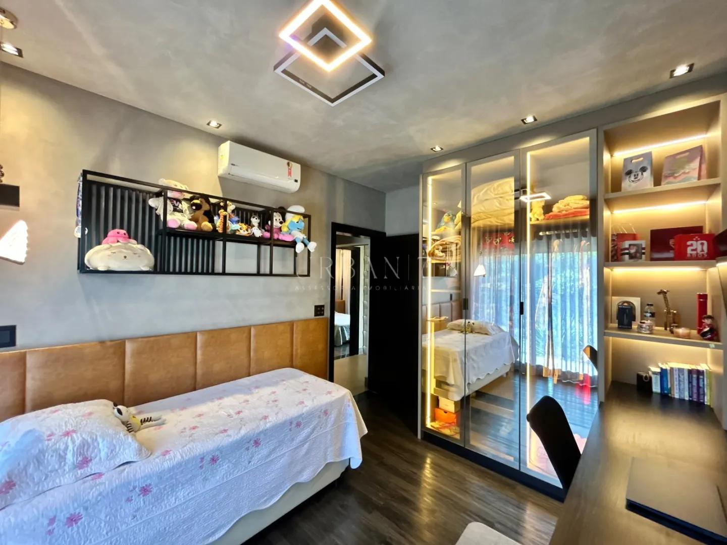 Casa com 4 dormit&oacute;rios &agrave; venda,225 m&sup2; - Condom&iacute;nio Parque Esplanada - Votorantim - SP Rua João Batista Correia Oliveira Votorantim - 