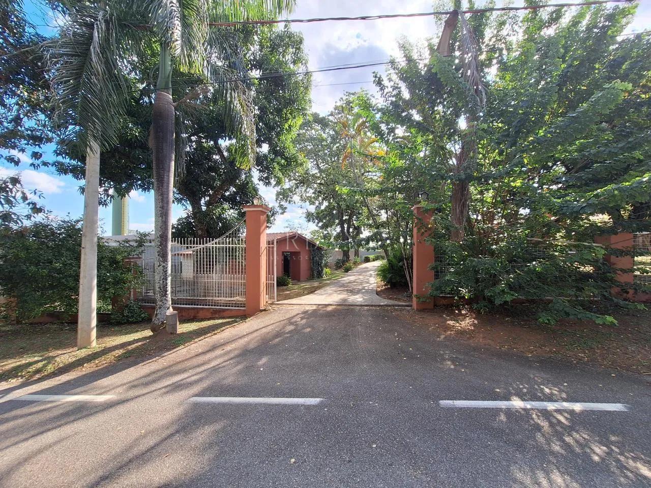 Casa com 4 dormit&oacute;rios,650 m&sup2; - Condom&iacute;nio Ch&aacute;cara Santa Maria  - Votorantim - SP Rodovia João Leme dos Santos Votorantim - 