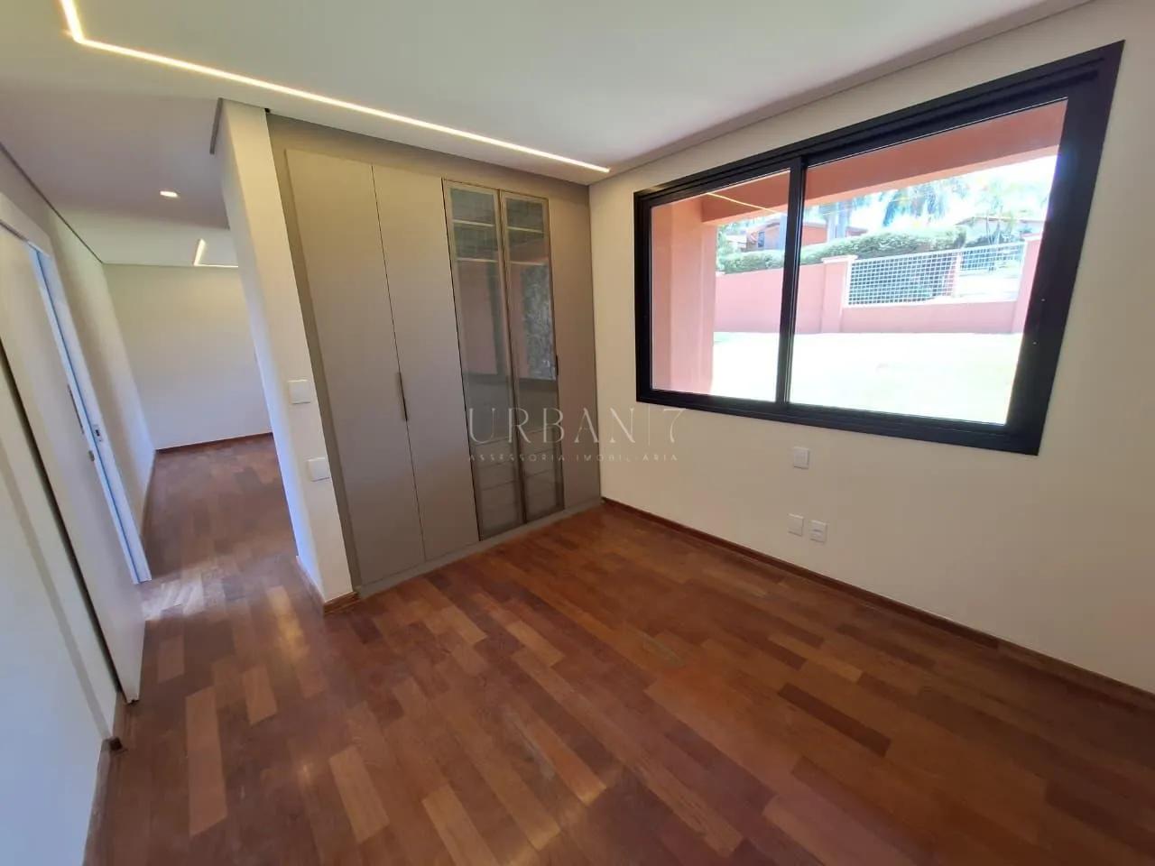 Casa com 4 dormit&oacute;rios,650 m&sup2; - Condom&iacute;nio Ch&aacute;cara Santa Maria  - Votorantim - SP Rodovia João Leme dos Santos Votorantim - 