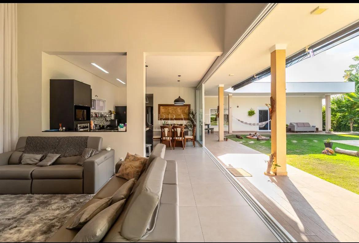 Casa com 3 dormit&oacute;rios,285 m&sup2; - Condom&iacute;nio Vale do Lago - Sorocaba - SP Rodovia Emerenciano Prestes de Barros Sorocaba - 