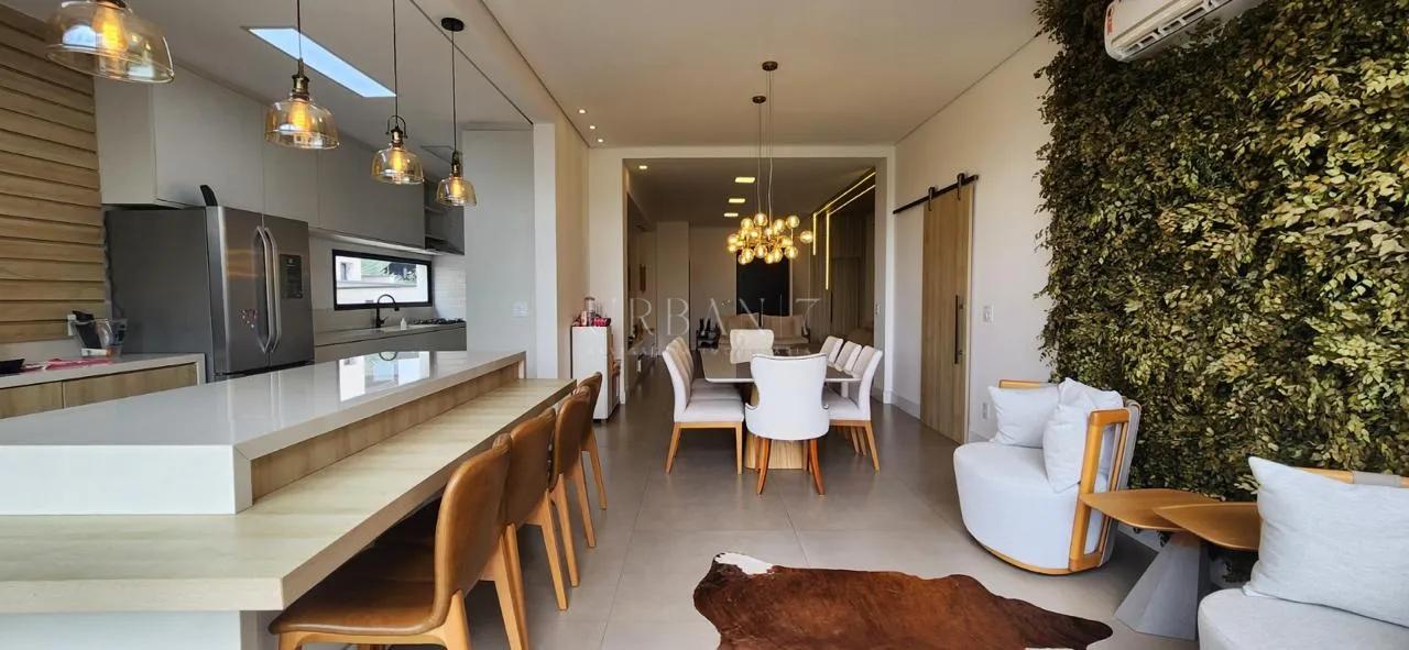 Casa com 3 dormit&oacute;rios,246 m&sup2; - Alphaville Nova Esplanada III - Votorantim - SP Alameda Nova Zelandia Votorantim - 