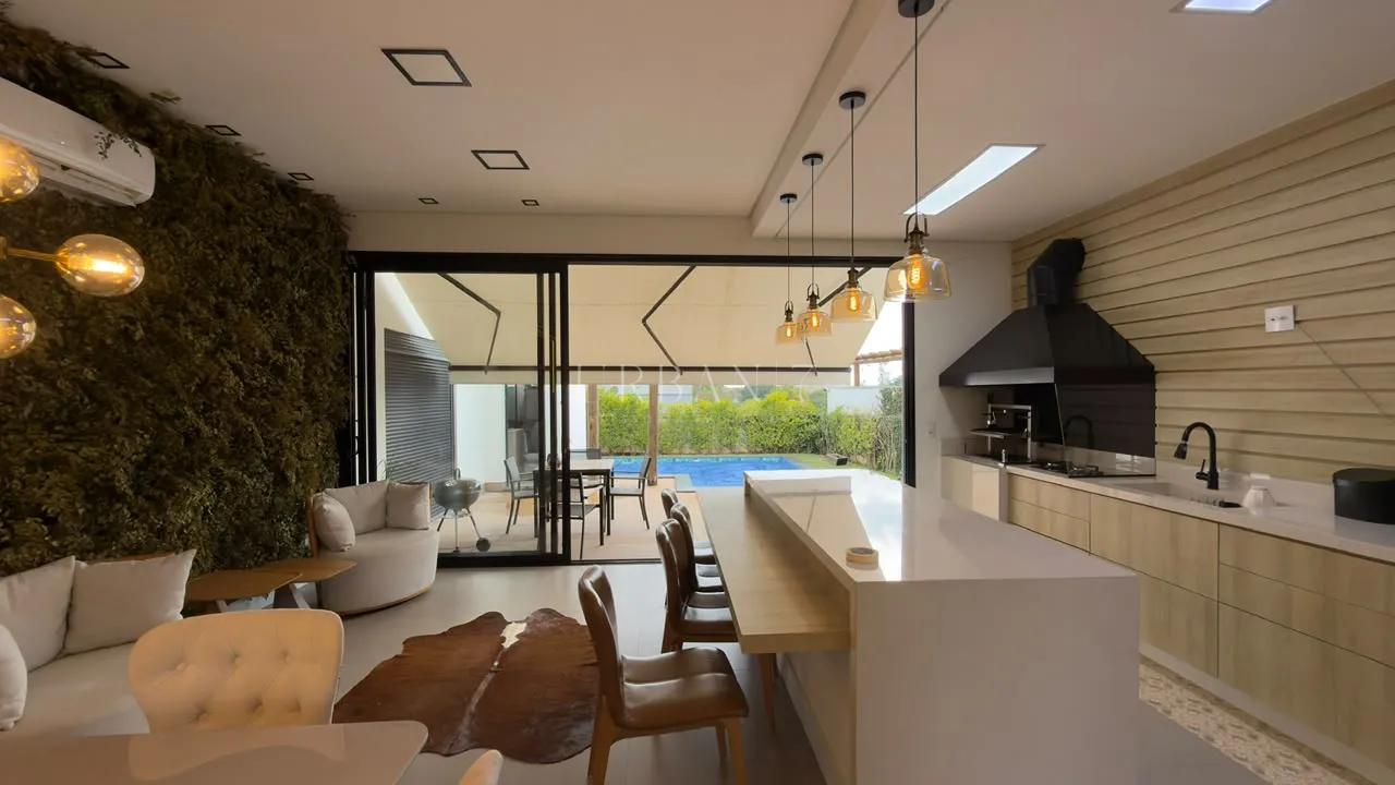 Casa com 3 dormit&oacute;rios,246 m&sup2; - Alphaville Nova Esplanada III - Votorantim - SP Alameda Nova Zelandia Votorantim - 