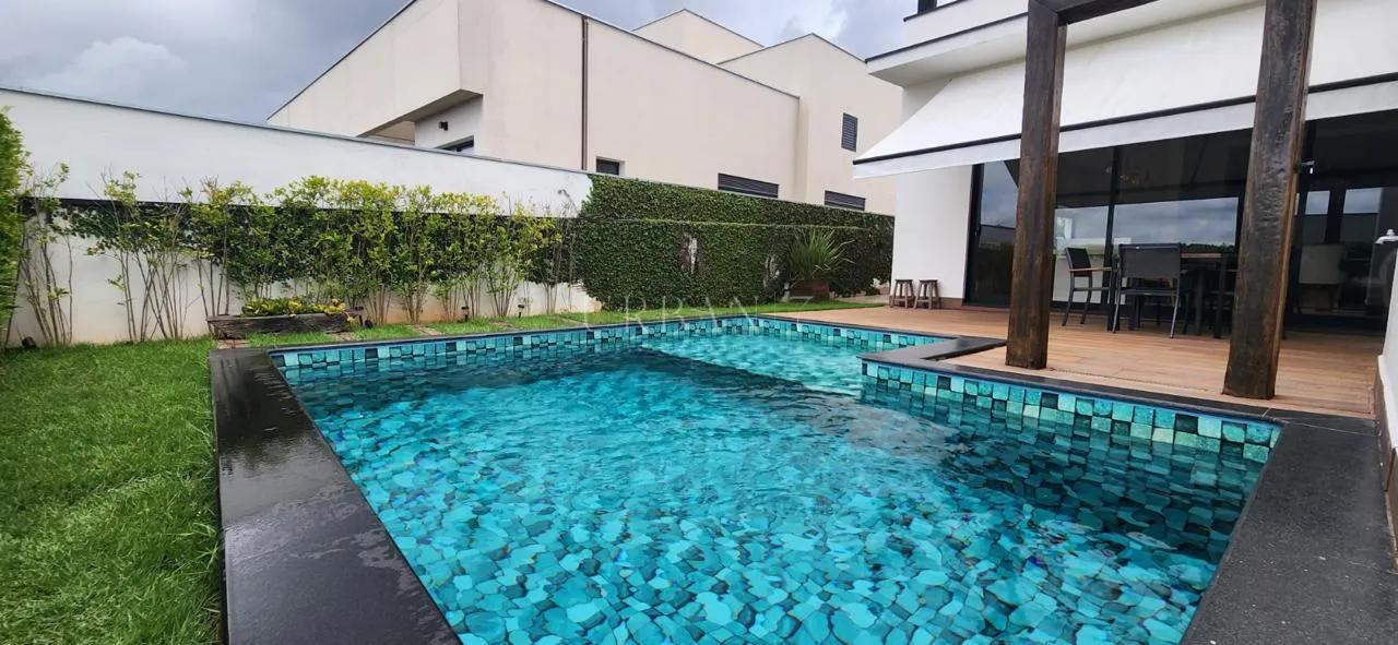 Casa com 3 dormit&oacute;rios,246 m&sup2; - Alphaville Nova Esplanada III - Votorantim - SP Alameda Nova Zelandia Votorantim - 