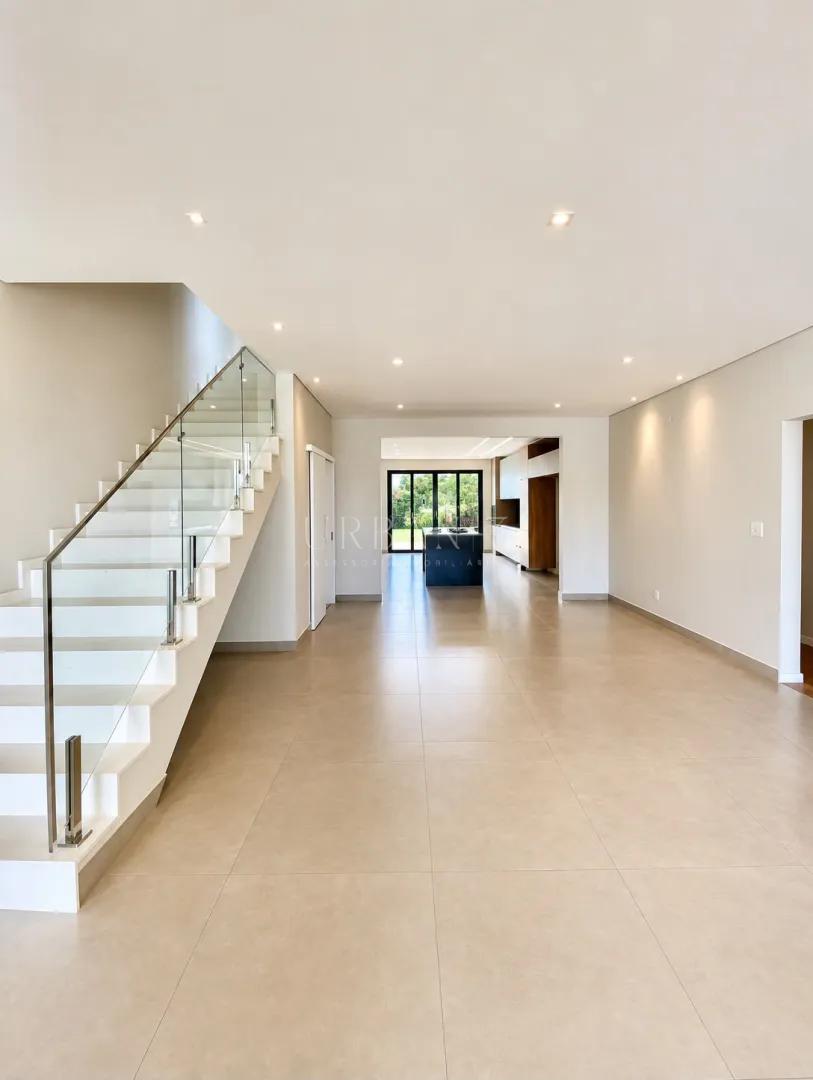 Casa com 3 dormit&oacute;rios,287 m&sup2; - Alphaville Nova Esplanada IV - Votorantim - SP Alameda Nova Zelandia Votorantim - 