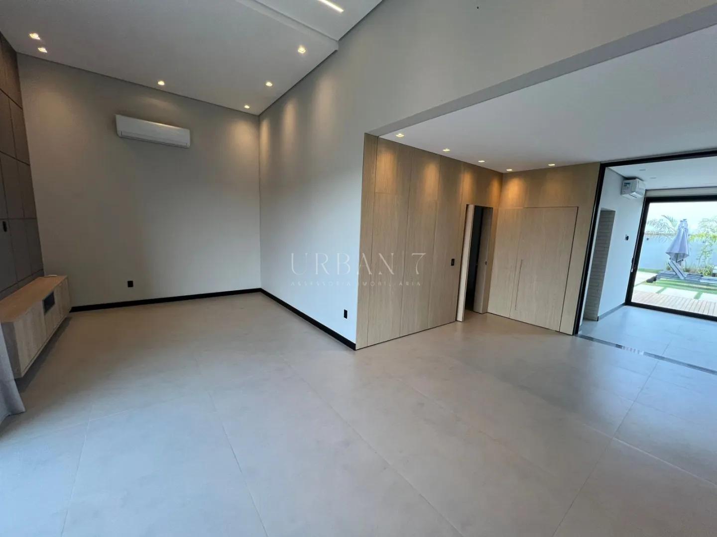 Casa com 3 dormit&oacute;rios,250 m&sup2; - Alphaville Nova Esplanada IV - Votorantim - SP Alameda Nova Zelandia Votorantim - 