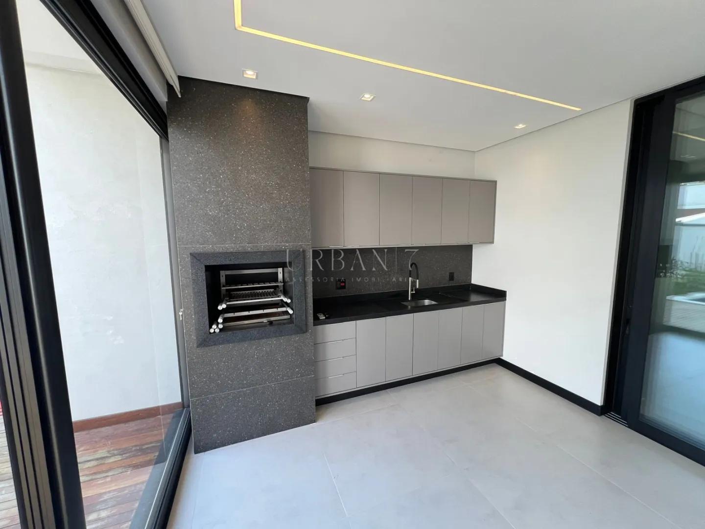 Casa com 3 dormit&oacute;rios,250 m&sup2; - Alphaville Nova Esplanada IV - Votorantim - SP Alameda Nova Zelandia Votorantim - 