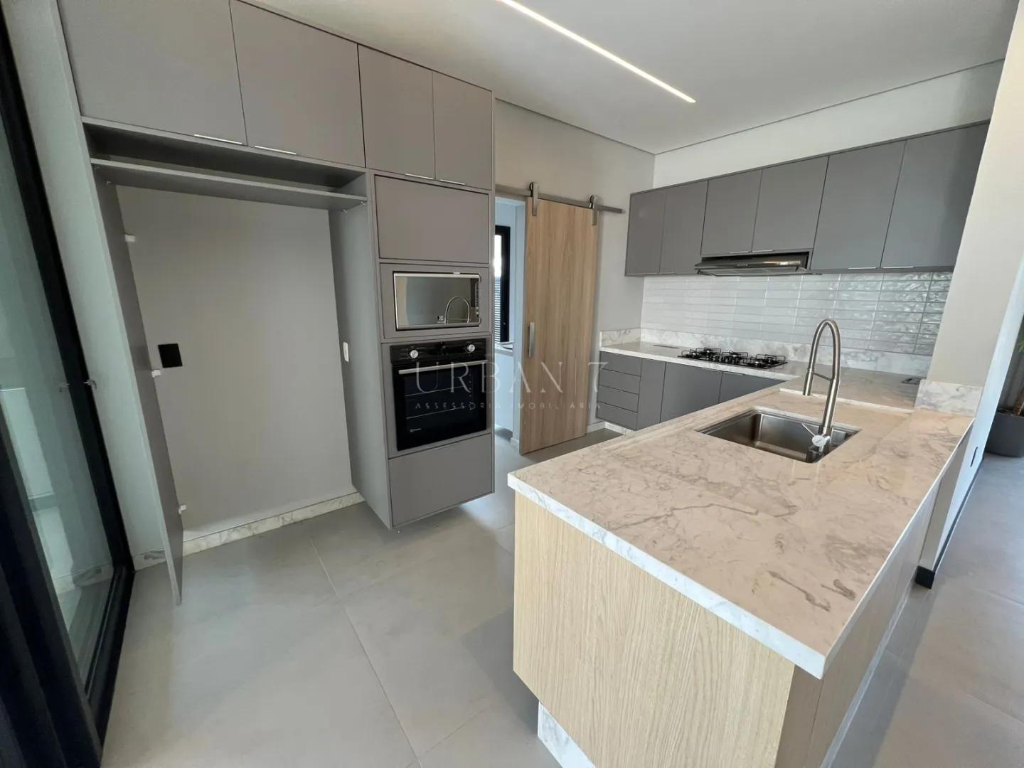 Casa com 3 dormit&oacute;rios,250 m&sup2; - Alphaville Nova Esplanada IV - Votorantim - SP Alameda Nova Zelandia Votorantim - 