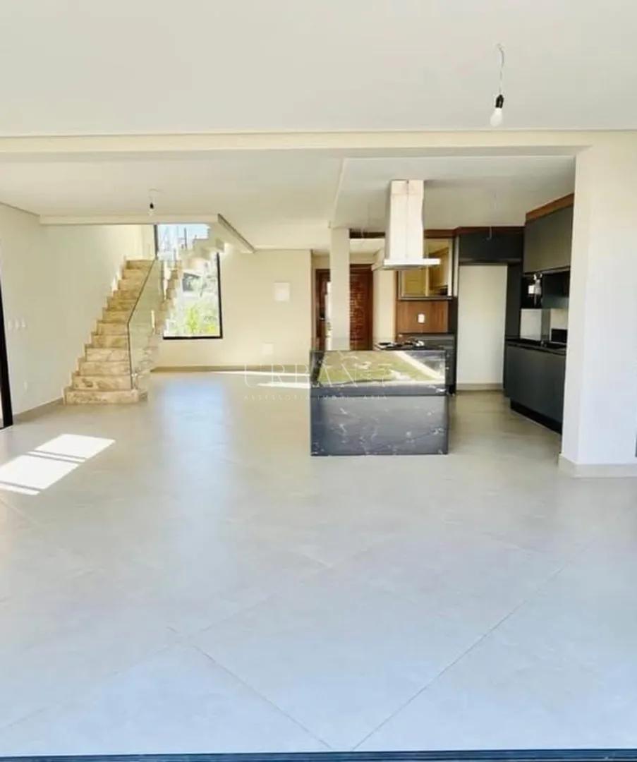 Casa com 3 dormit&oacute;rios &agrave; venda, 211 m&sup2; - Condom&iacute;nio Villa Verona - Sorocaba-SP Avenida Paraná Sorocaba - 
