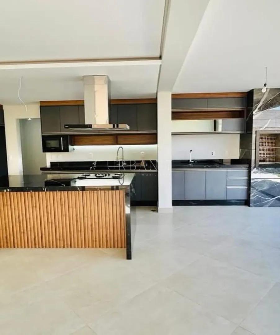Casa com 3 dormit&oacute;rios &agrave; venda, 211 m&sup2; - Condom&iacute;nio Villa Verona - Sorocaba-SP Avenida Paraná Sorocaba - 