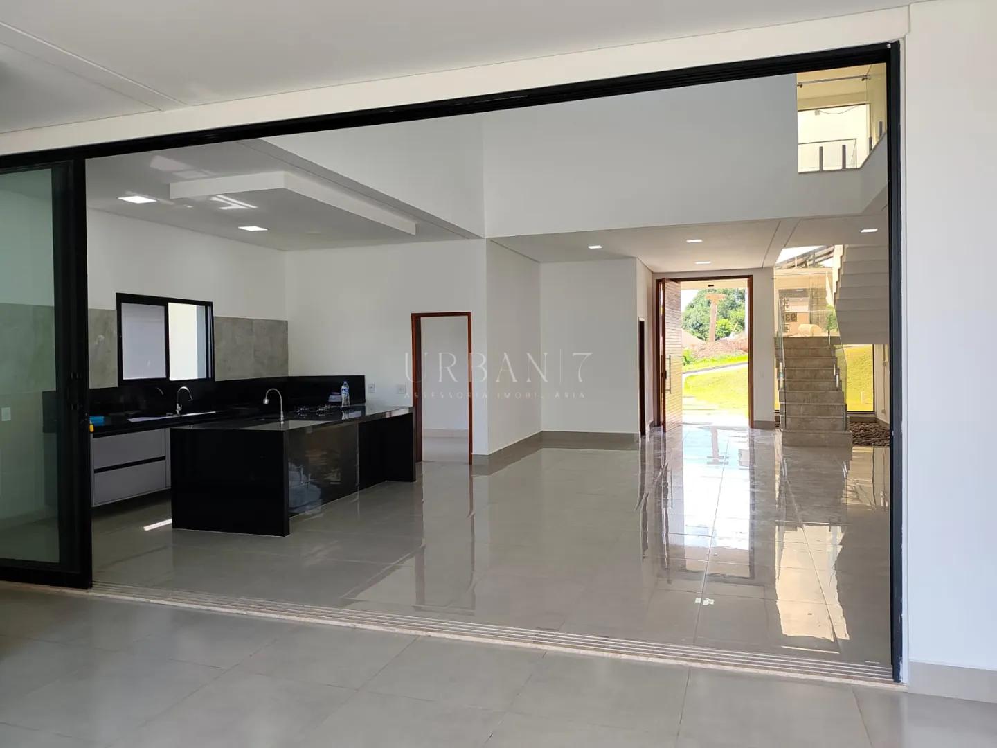 Casa com 4 dormit&oacute;rios,450 m&sup2; - Condom&iacute;nio Village Ipanema II - Ara&ccedil;oiaba da Serra - SP Avenida Francisco de Assis Chateaubriand Araçoiaba da Serra - 