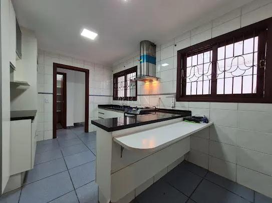 Casa com 4 dormit&oacute;rios,380 m&sup2; - Jardim Em&iacute;lia - Sorocaba - SP  Sorocaba - 