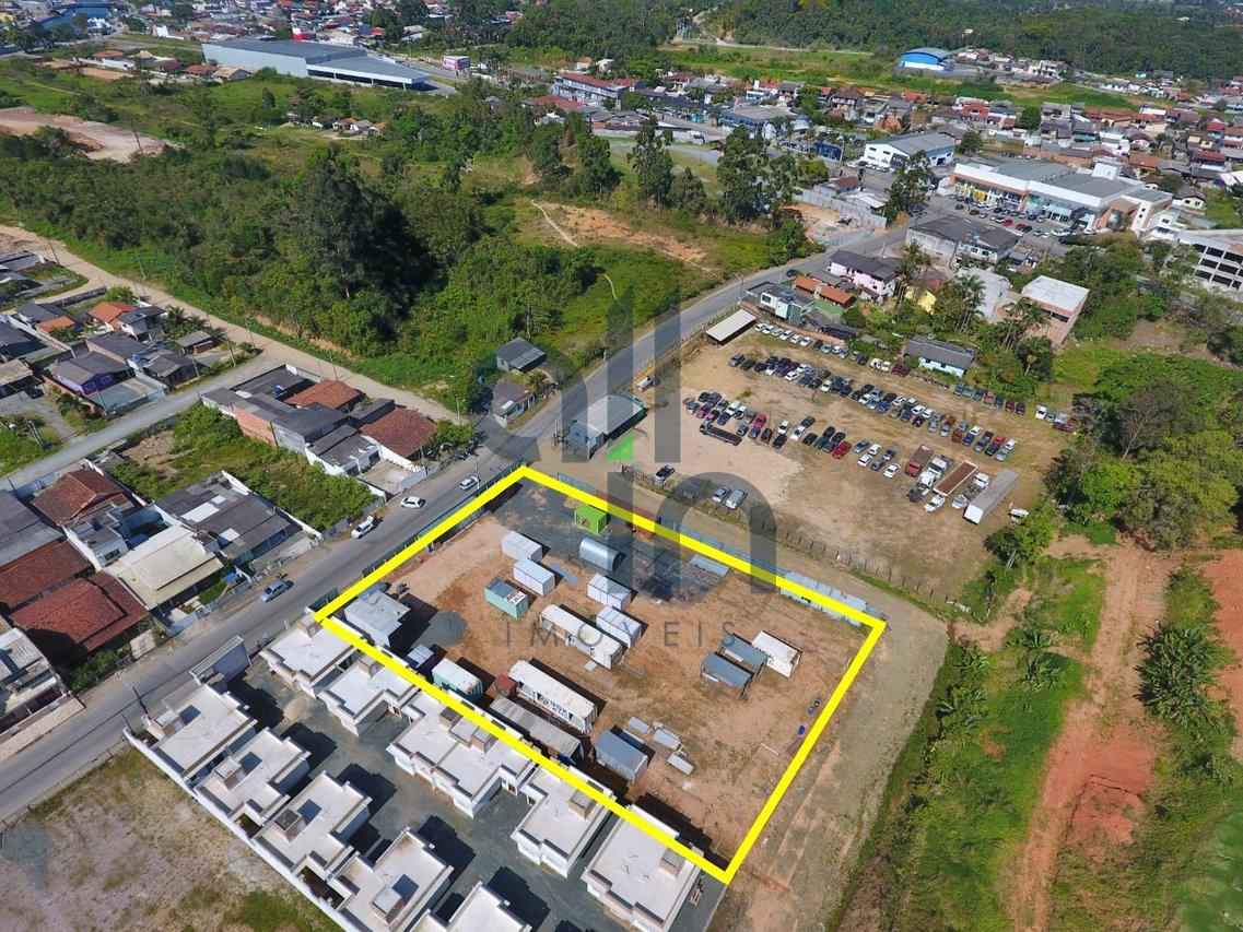 Terreno em Piçarras 3.030,96m² Rua Geraldo Cardoso Balneário Piçarras - 