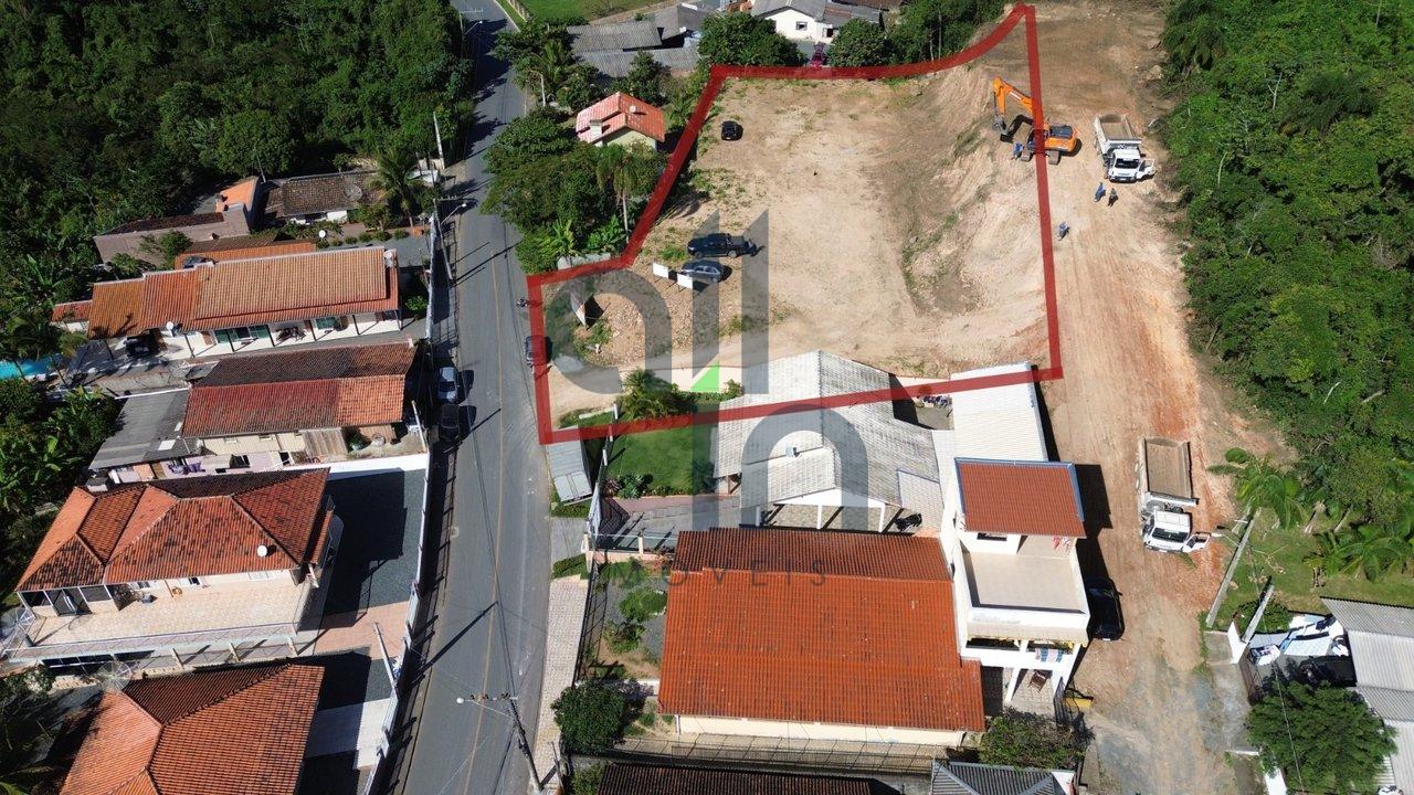 Terreno em Penha, 700 metros do mar Rua Porto Alegre Penha - 