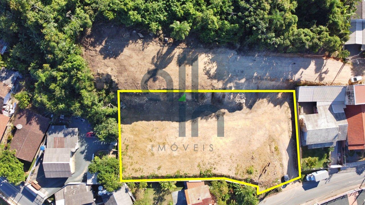 Terreno em Penha, 700 metros do mar Rua Porto Alegre Penha - 