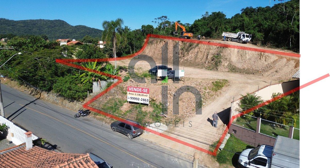 Terreno em Penha, 700 metros do mar Rua Porto Alegre Penha - 