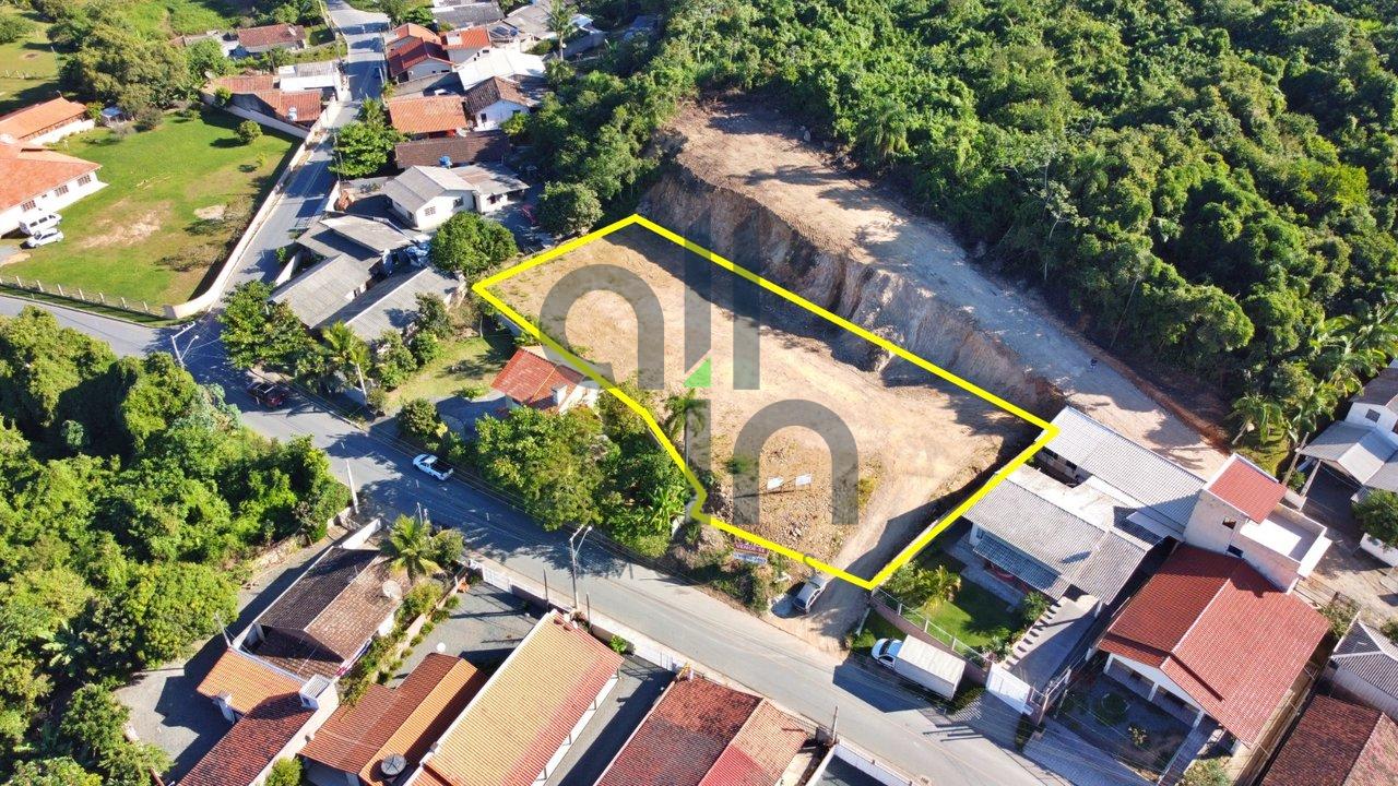 Terreno em Penha, 700 metros do mar Rua Porto Alegre Penha - 