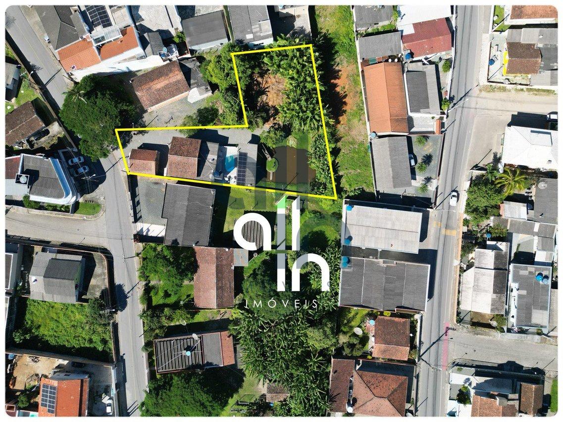 Chácara com sala comercial no Centro de Penha - Penha - 